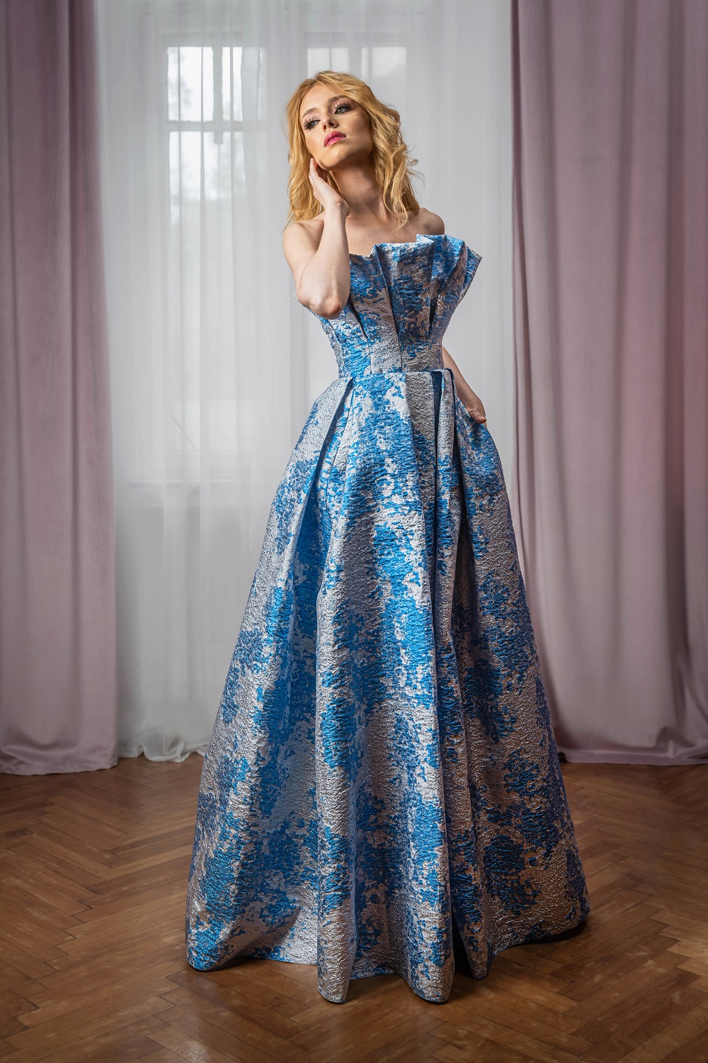 Rochie lunga cu imprimeu albastru Lia 4